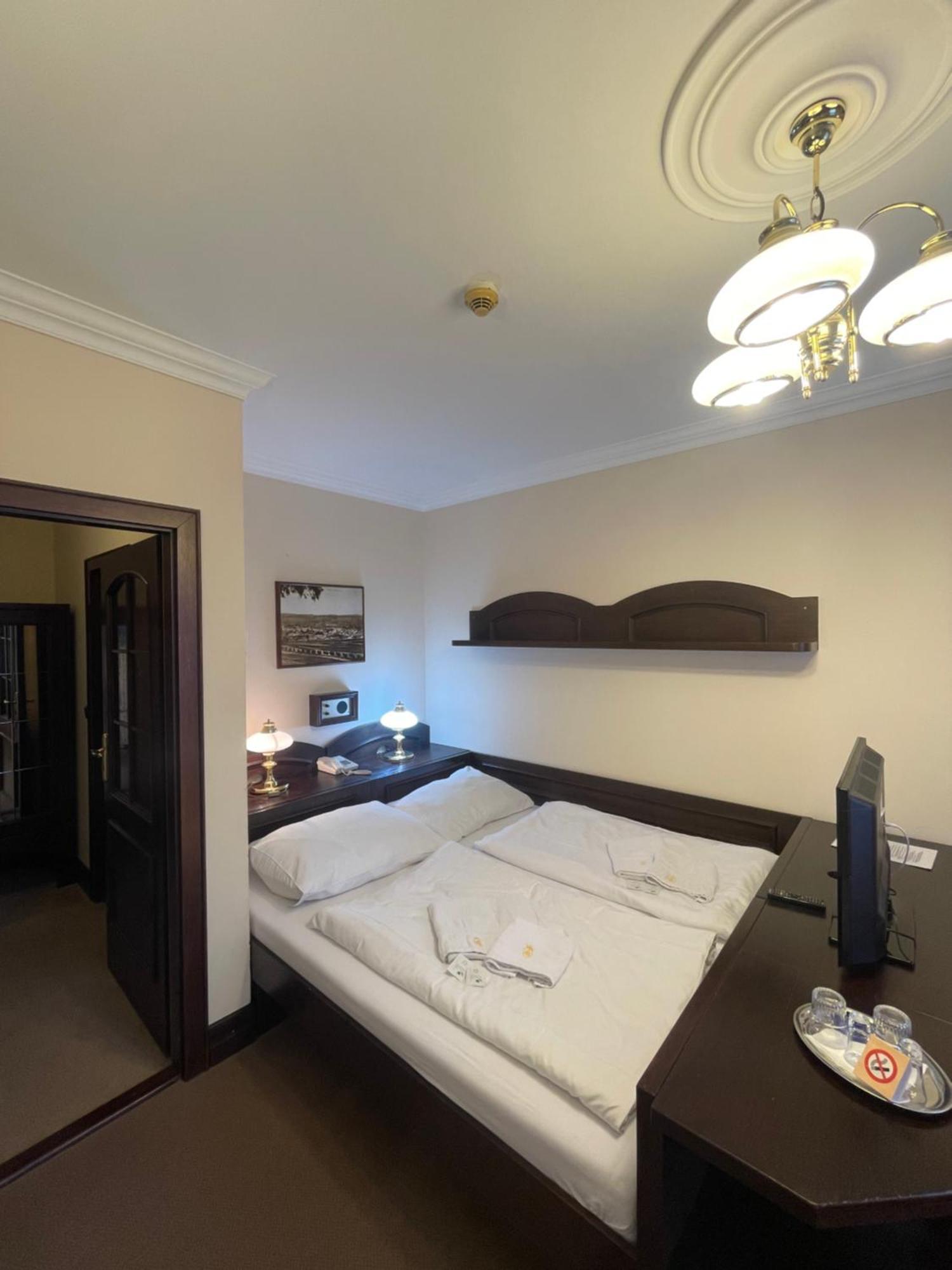Hotel Bravo Ceska Trebova Ngoại thất bức ảnh