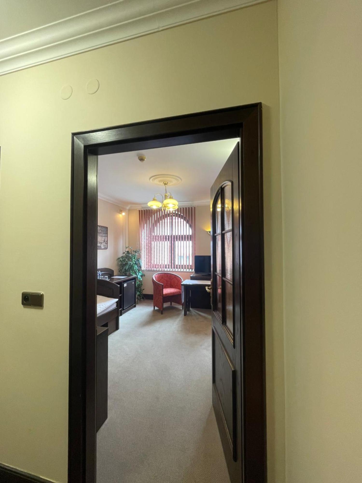Hotel Bravo Ceska Trebova Ngoại thất bức ảnh
