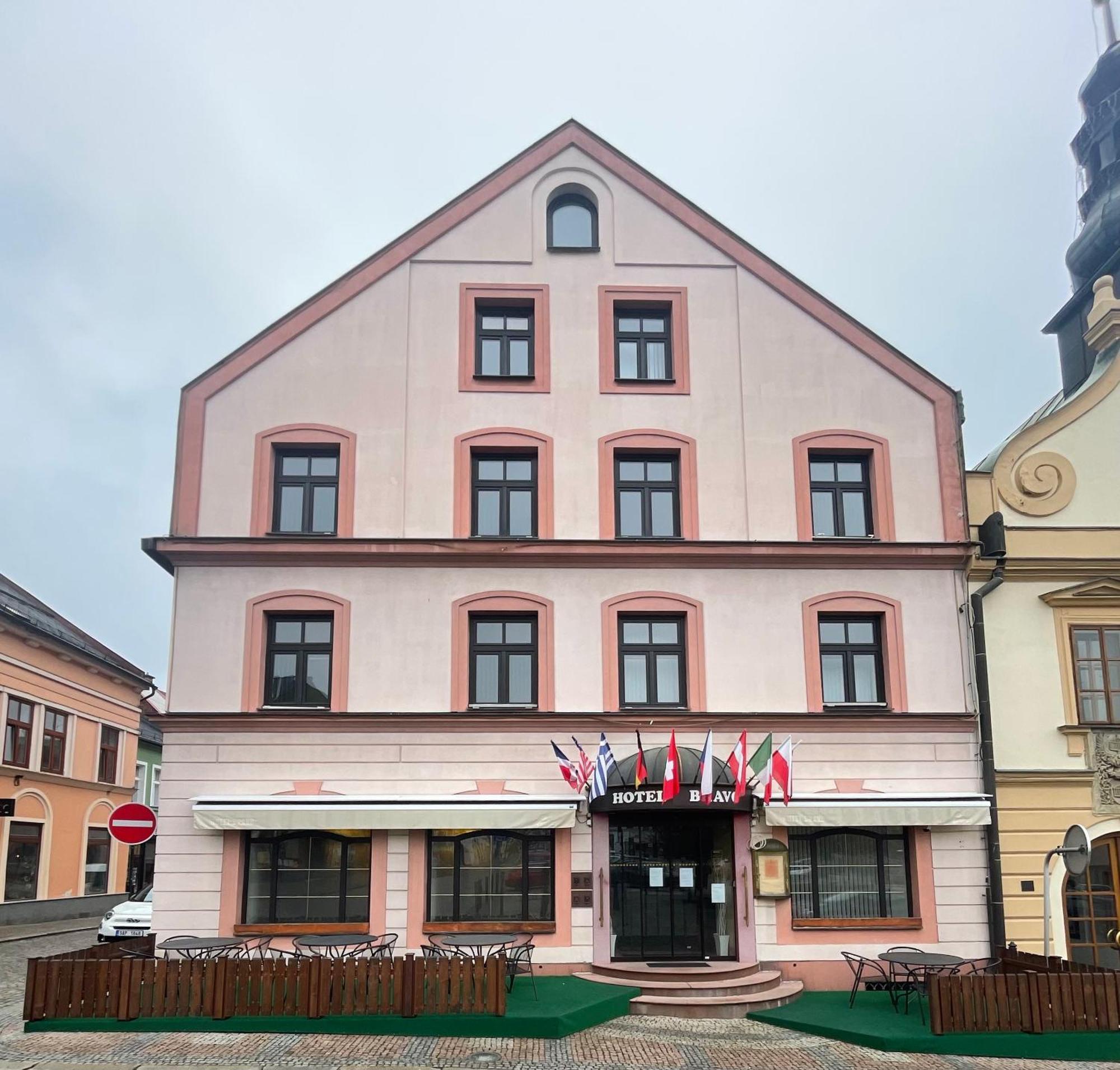 Hotel Bravo Ceska Trebova Ngoại thất bức ảnh