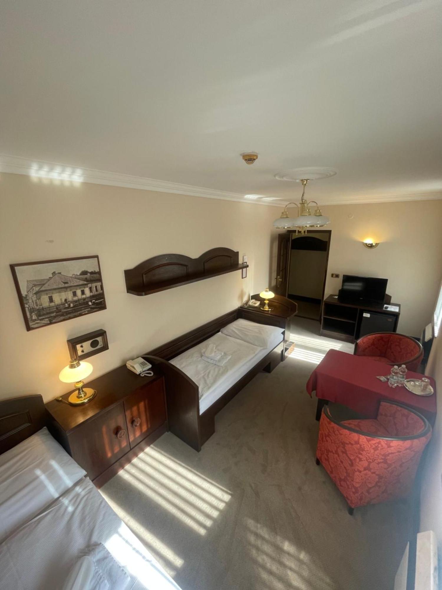 Hotel Bravo Ceska Trebova Ngoại thất bức ảnh