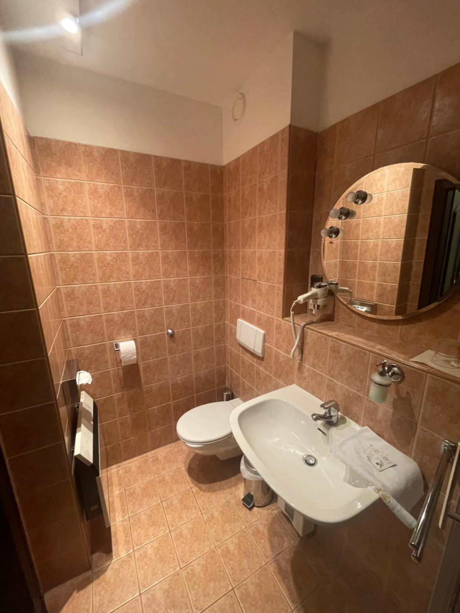 Hotel Bravo Ceska Trebova Ngoại thất bức ảnh